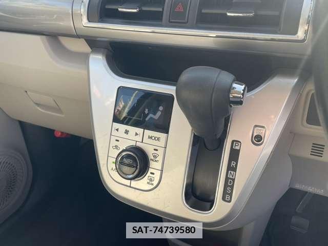 Daihatsu CAST 2017-10 7793688-8