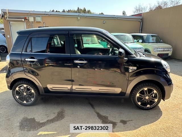 Daihatsu CAST 2016-05 7806461-6