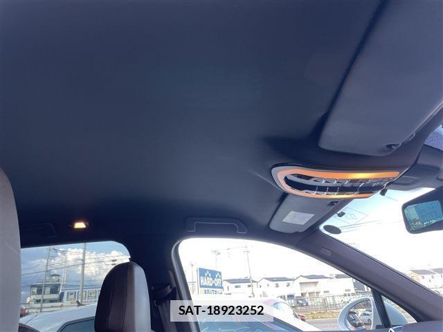 Porsche CAYENNE 2015-05 7798238-16