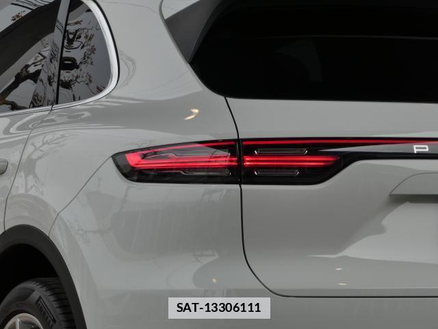 Porsche CAYENNE 2018-09 7798475-3