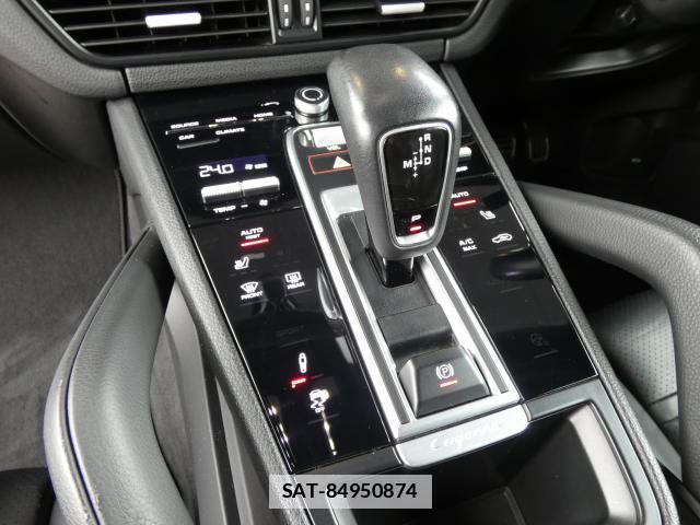 Porsche CAYENNE 2020-06 7798477-11