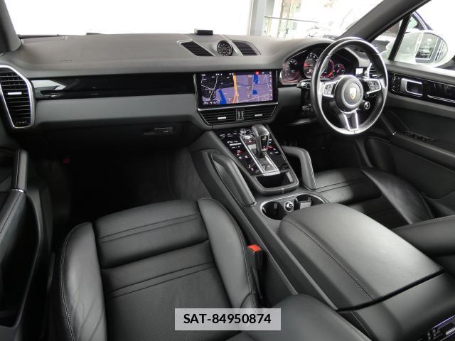 Porsche CAYENNE 2020-06 7798477-6