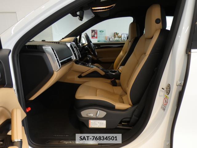 Porsche CAYENNE 2015-12 7800566-16