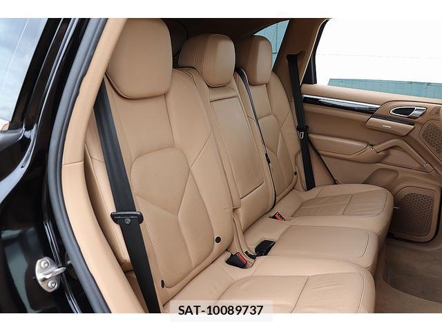 Porsche CAYENNE 2010-11 7803322-18