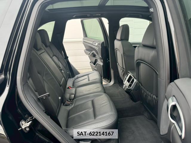 Porsche CAYENNE 2011-12 7806196-7