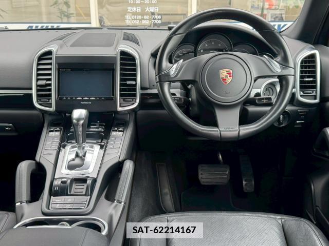 Porsche CAYENNE 2011-12 7806196-9