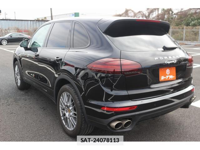 Porsche CAYENNE 2015-12 7809493-11
