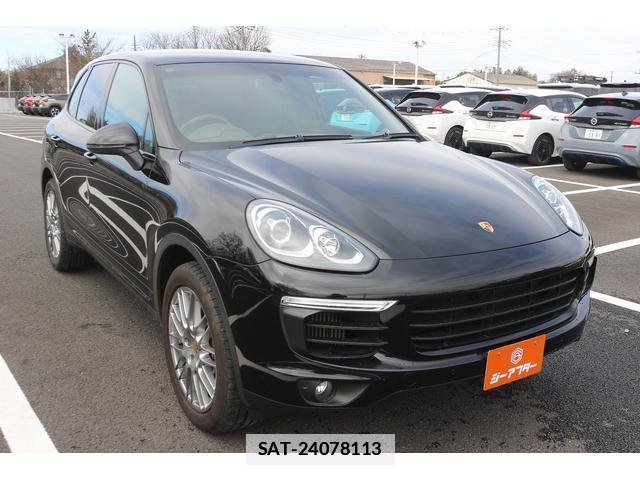 Porsche CAYENNE 2015-12 7809493-7