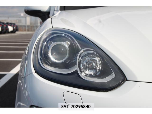 Porsche CAYENNE 2016-09 7809497-16