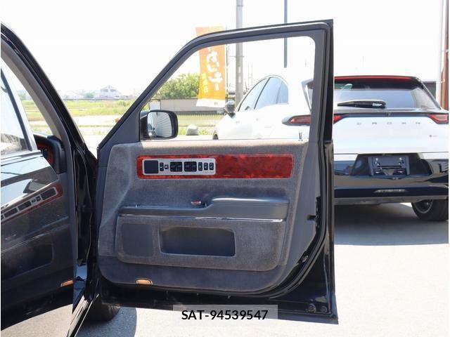 Toyota CENTURY 2009-02 7808696-17