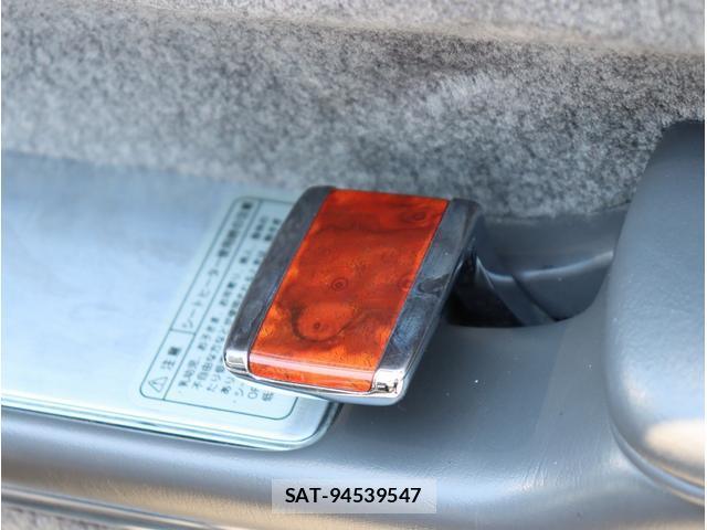 Toyota CENTURY 2009-02 7808696-19