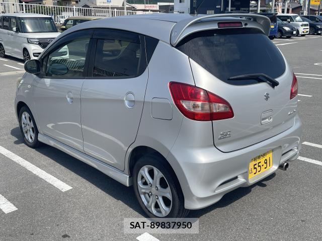 Suzuki CERVO 2009-09 7808746-1