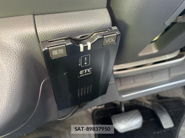 Suzuki CERVO 2009-09 7808746-15
