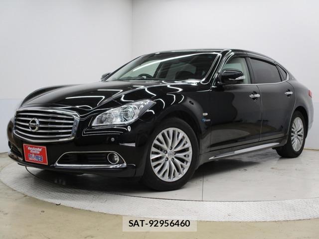 Nissan CIMA 2016-12 7795845-0