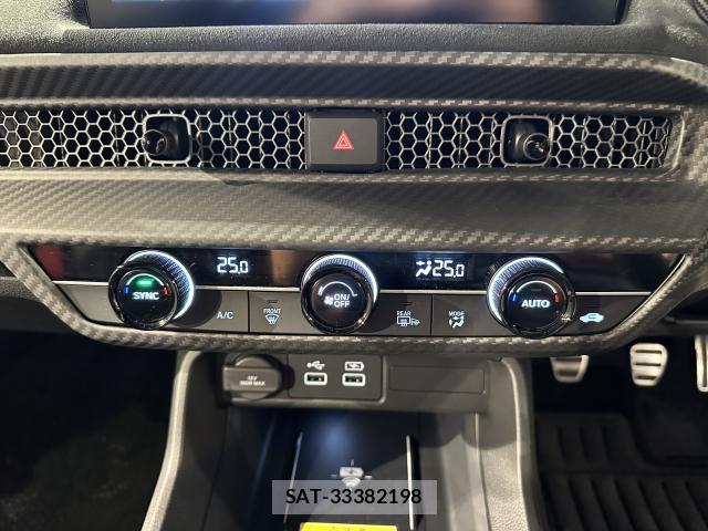 Honda CIVIC 2025-10 7795381-17