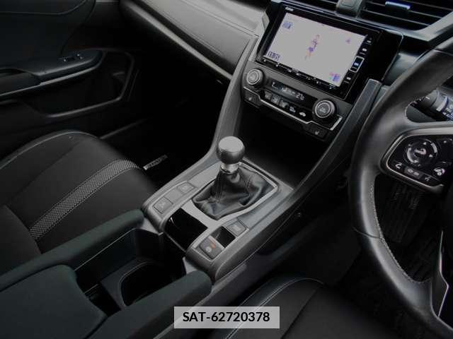 Honda CIVIC 2020-10 7795686-12