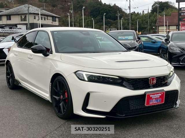 Honda CIVIC 2025-06 7795711-12