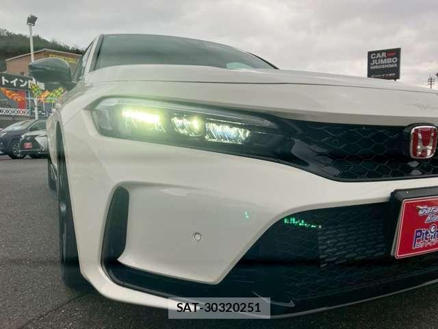 Honda CIVIC 2025-06 7795711-15