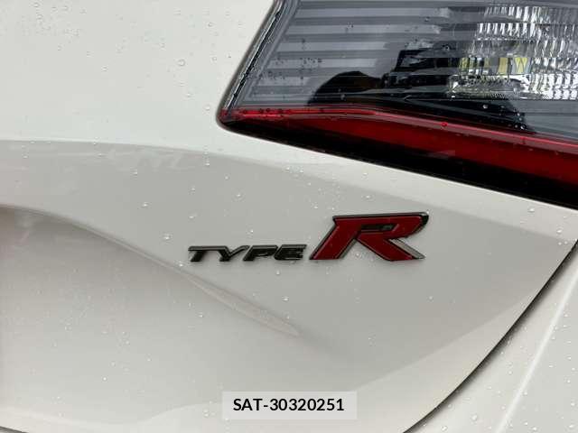 Honda CIVIC 2025-06 7795711-6