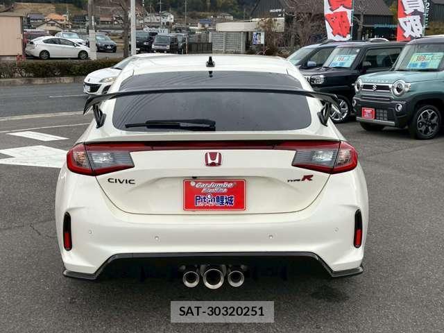 Honda CIVIC 2025-06 7795711-8