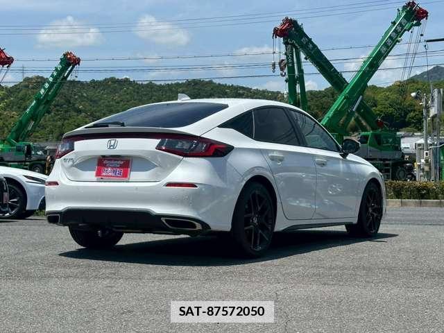 Honda CIVIC 2022-08 7795910-1