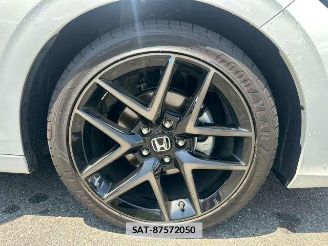 Honda CIVIC 2022-08 7795910-15