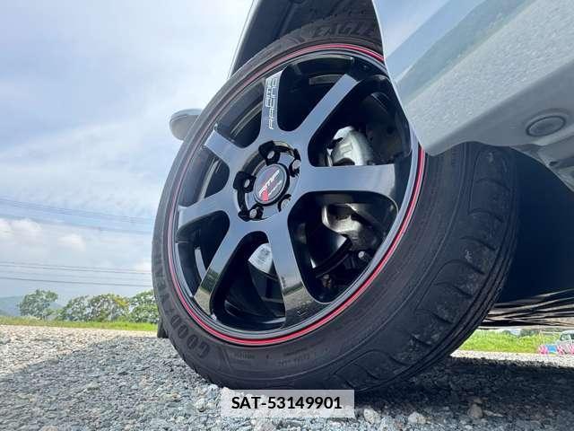 Honda CIVIC 2024-04 7797776-12
