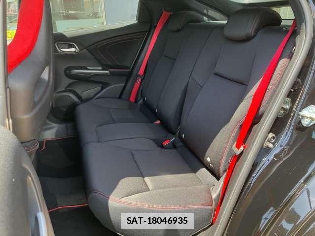 Honda CIVIC 2016-03 7801813-12