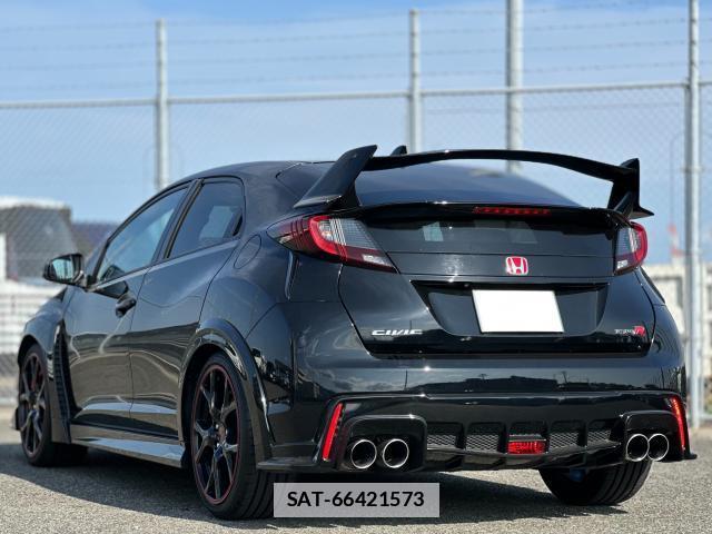 Honda CIVIC 2016-03 7802388-1