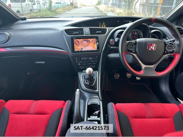 Honda CIVIC 2016-03 7802388-2