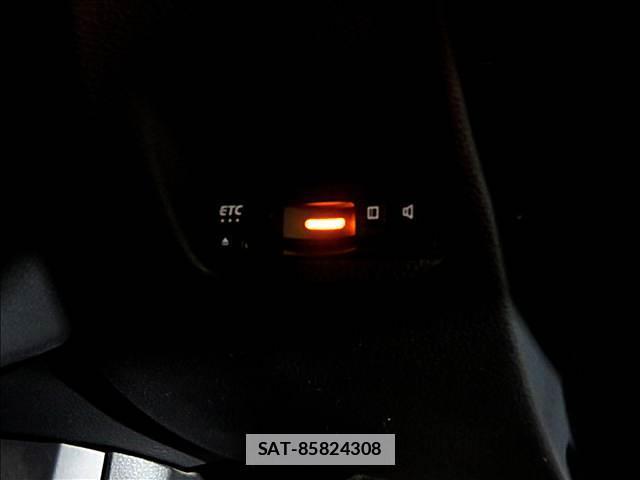 Honda CIVIC 2019-02 7802837-17