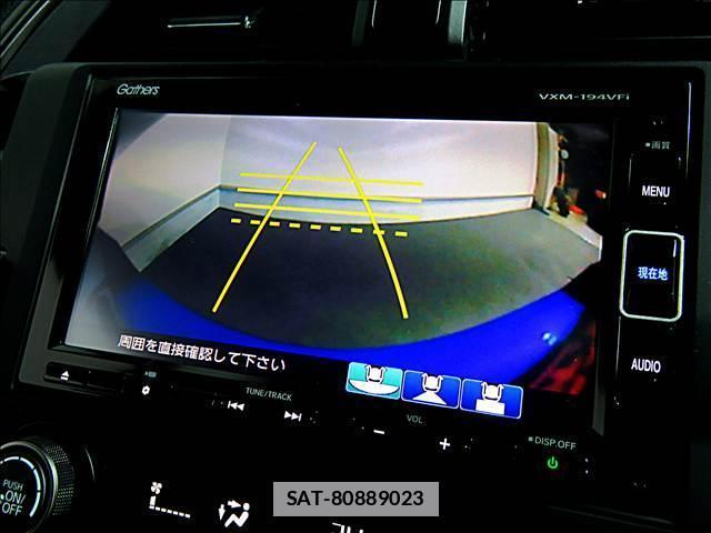 Honda CIVIC 2019-04 7802869-15