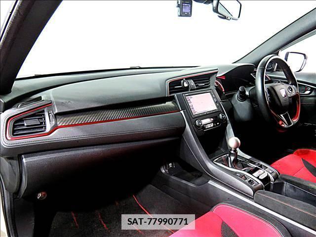 Honda CIVIC 2018-09 7802888-12