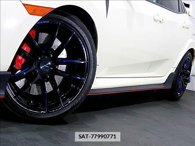 Honda CIVIC 2018-09 7802888-16
