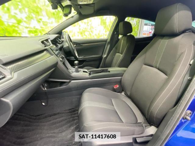 Honda CIVIC 2019-06 7804893-5