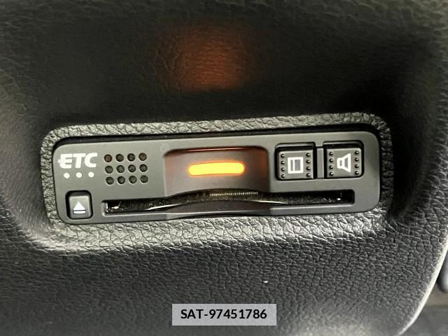 Honda CIVIC 2018-12 7809837-14