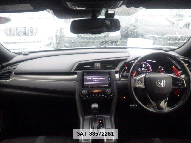 Honda CIVIC 2019-03 7810263-2