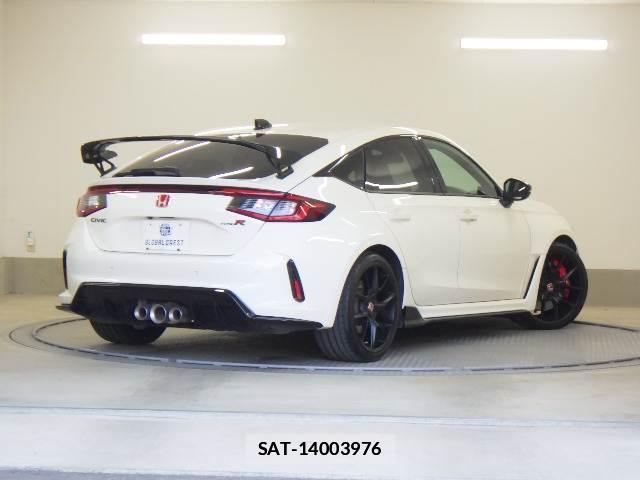Honda CIVIC 2024-06 7810804-1