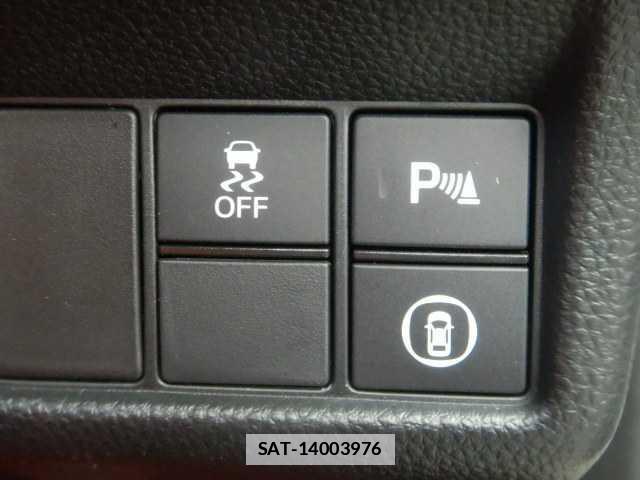Honda CIVIC 2024-06 7810804-10