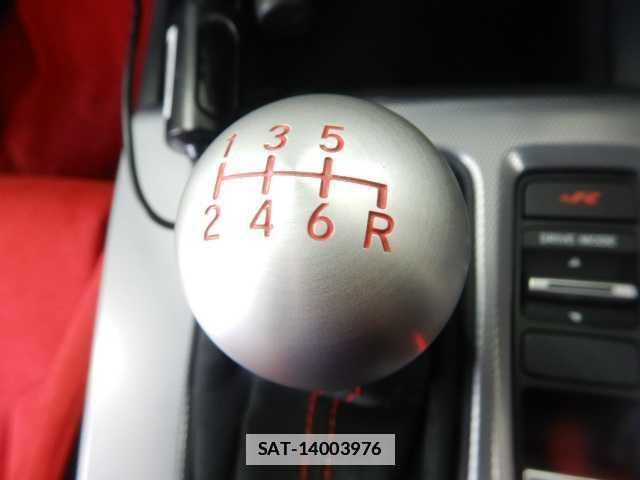 Honda CIVIC 2024-06 7810804-4