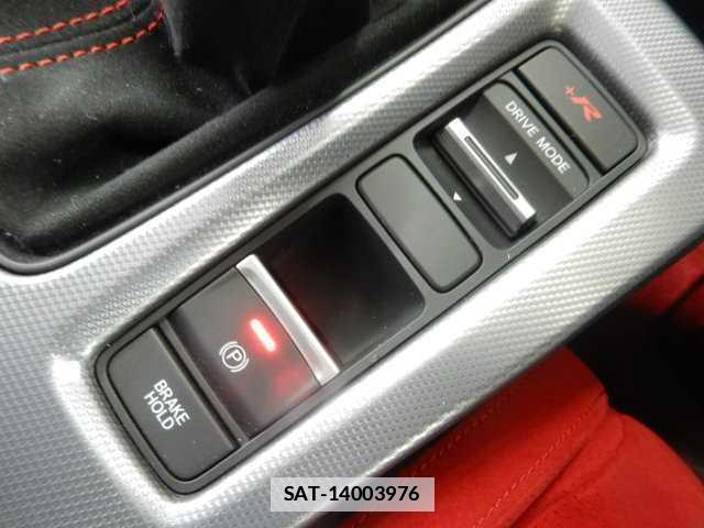 Honda CIVIC 2024-06 7810804-5