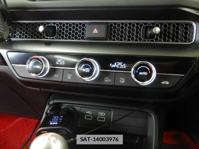 Honda CIVIC 2024-06 7810804-9