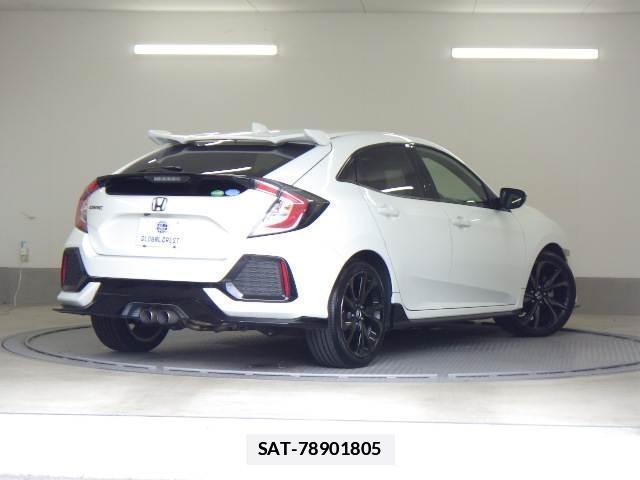 Honda CIVIC 2017-09 7810816-1