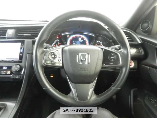 Honda CIVIC 2017-09 7810816-7