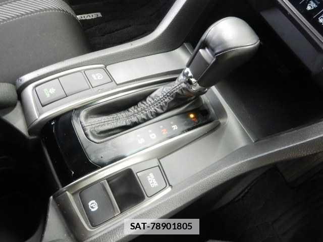 Honda CIVIC 2017-09 7810816-8