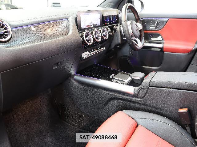 Mercedes Benz CLA-CLASS 2020-08 7799575-1