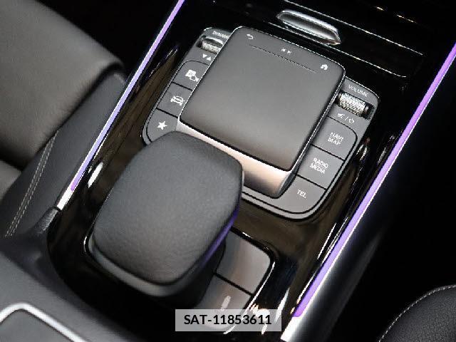 Mercedes Benz CLA-CLASS 2021-09 7799577-8
