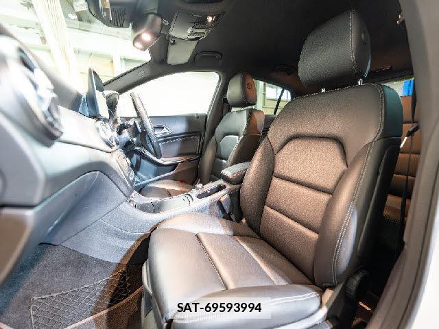 Mercedes Benz CLA-CLASS 2018-02 7803335-2