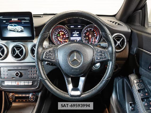 Mercedes Benz CLA-CLASS 2018-02 7803335-7