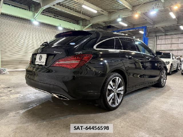 Mercedes Benz CLA-CLASS 2018-10 7803336-3